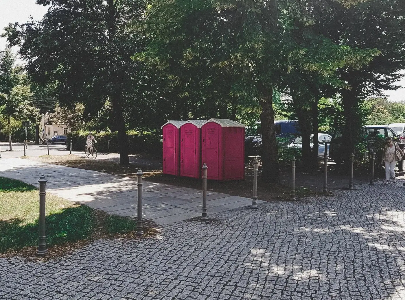 Sacofa-Dixi-Toiletten-für-Stadtfest-mieten